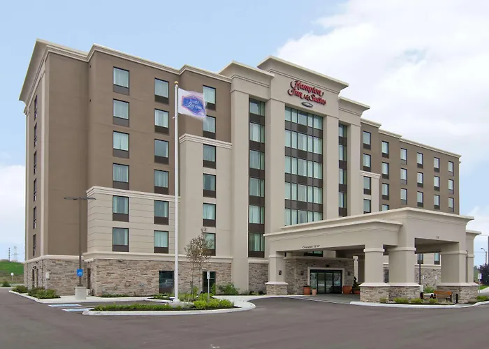 Hotels with pool Hampton Inn & Suites By Hilton Toronto Markham